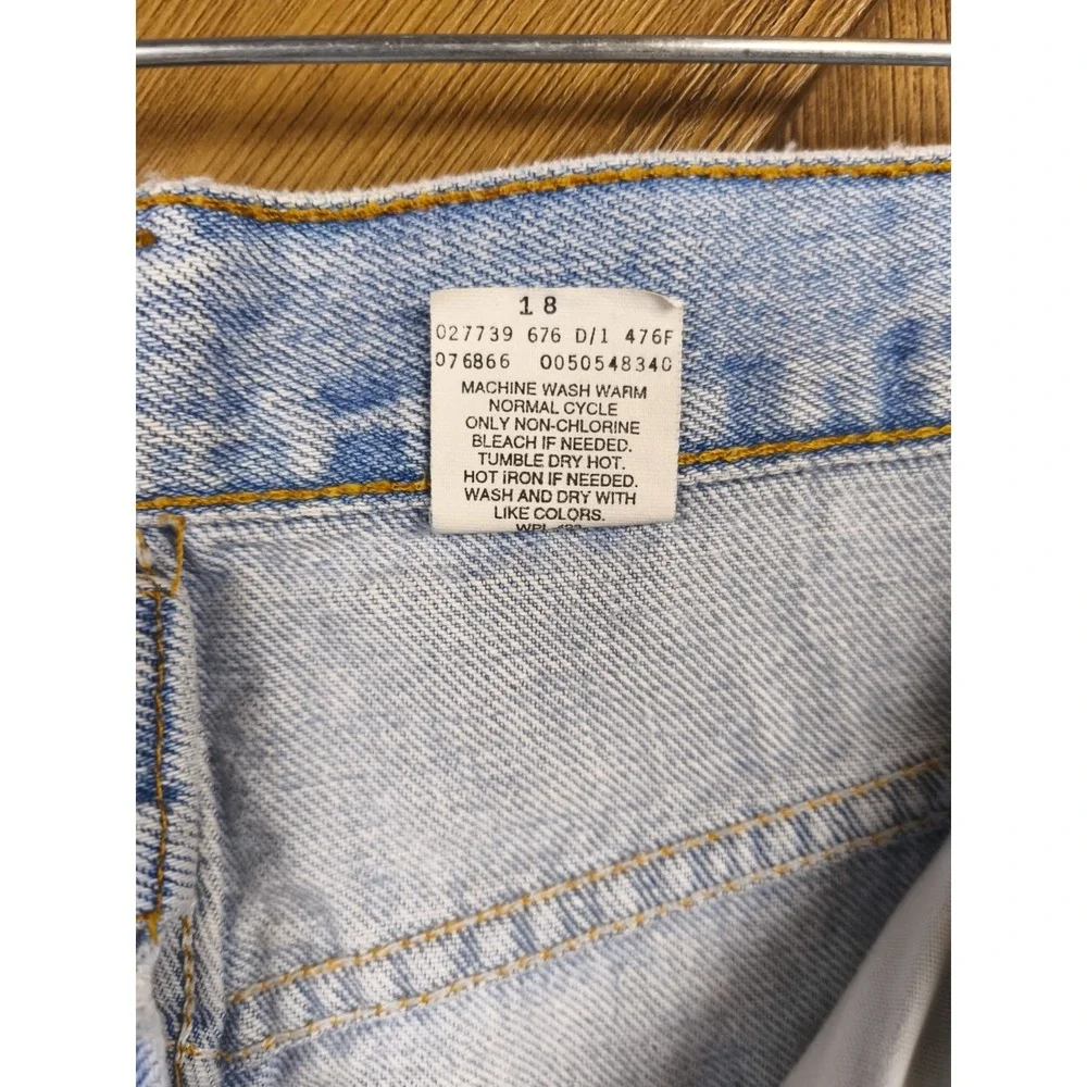 Levis 505 Jeans Mens 34x32 Light Wash Straight Leg Made In Canada Vintage